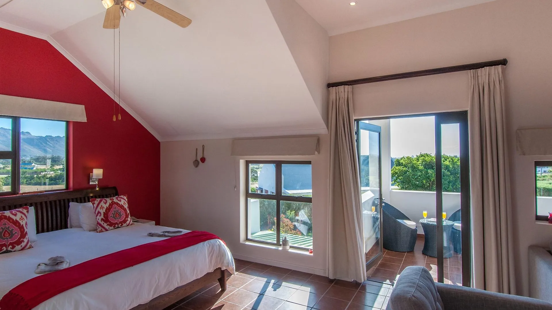 Wind-Rose Guest House Gordons Bay